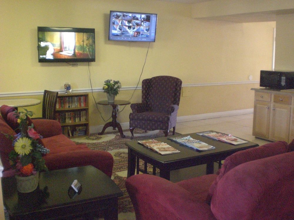 Executive Garden Titusville Hotel Exterior foto