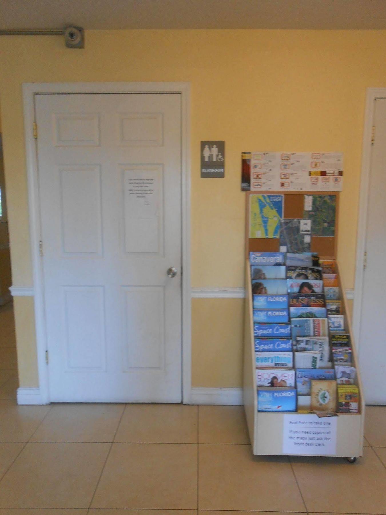 Executive Garden Titusville Hotel Exterior foto